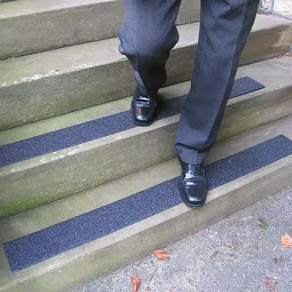 Tapis et bandes antidérapantes